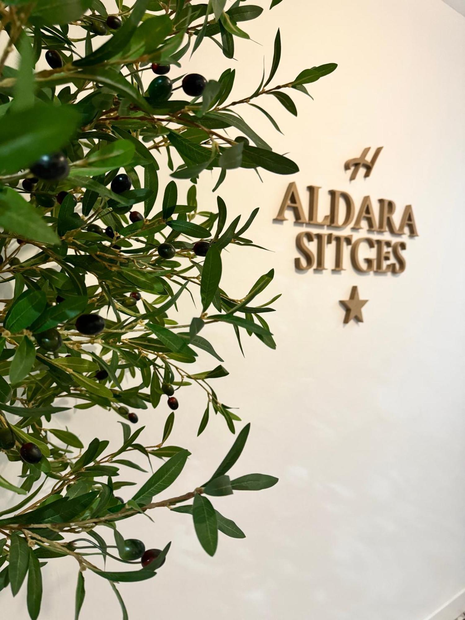 מלון Aldara סיטגס מראה חיצוני תמונה